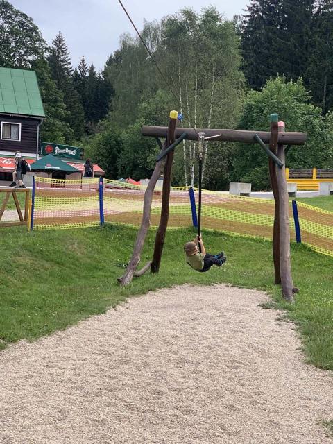 Dětský park u lanovky